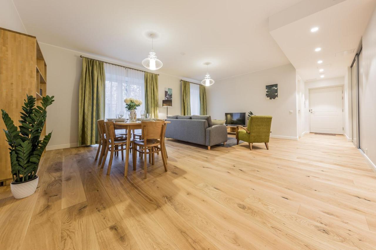 Pronksi 3 Apartments