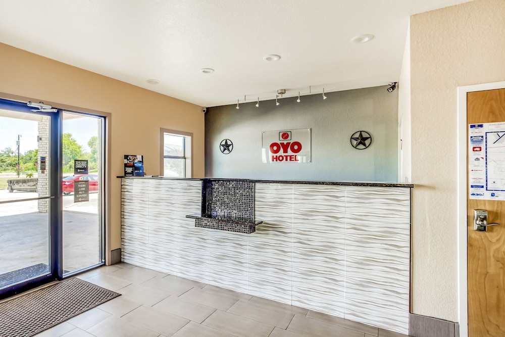 OYO Hotel Yoakum West - photo 6