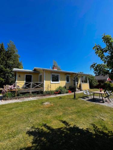 Gula huset - last minute hotel in Unknown City