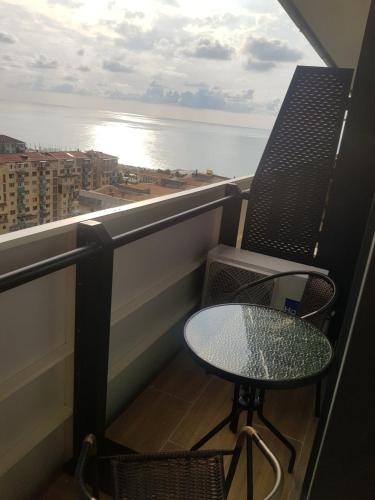 Apart Hotel Royal Sunset Batumi Sea View Resort
