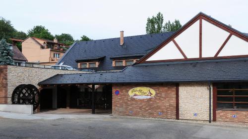 Pútnický mlyn — hotel in Marianka