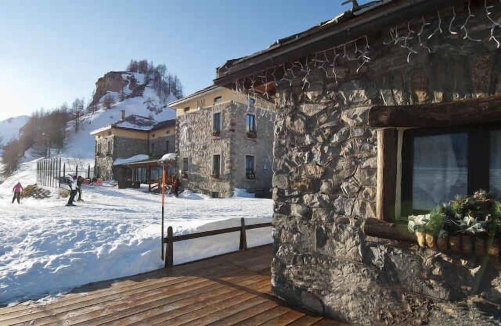 Hotel Maison De Neige — La Thuile