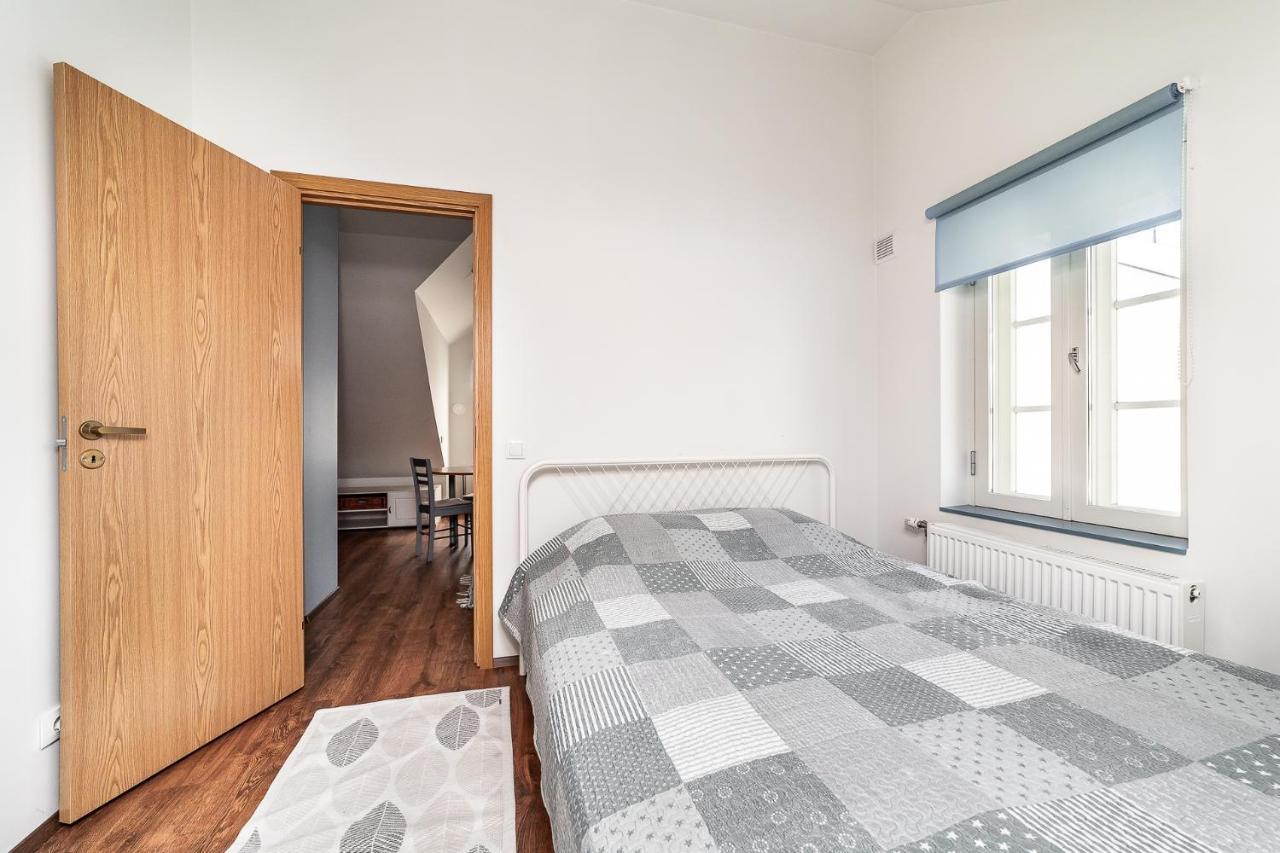 Apartment for Four with Free Parking