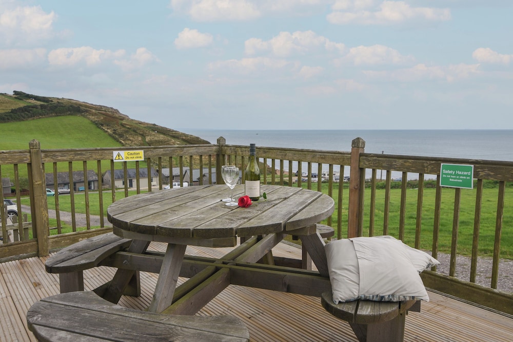 Sealark - last minute hotel in Bridport