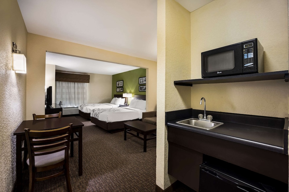 Sleep Inn & Suites Valdosta Mall Area - photo 27