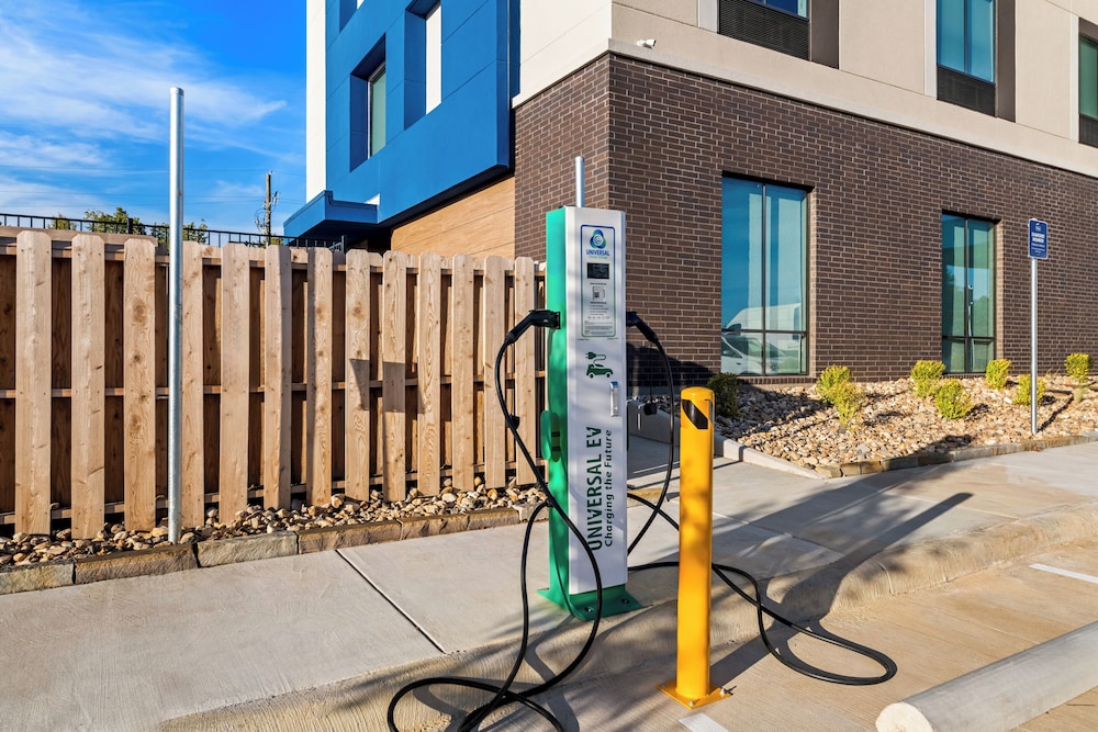 Hampton Inn & Suites by Hilton Sherman - photo 15