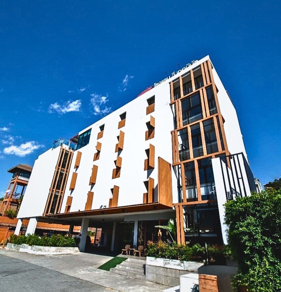 Grace Hotel Bahrain — hotel in Thal