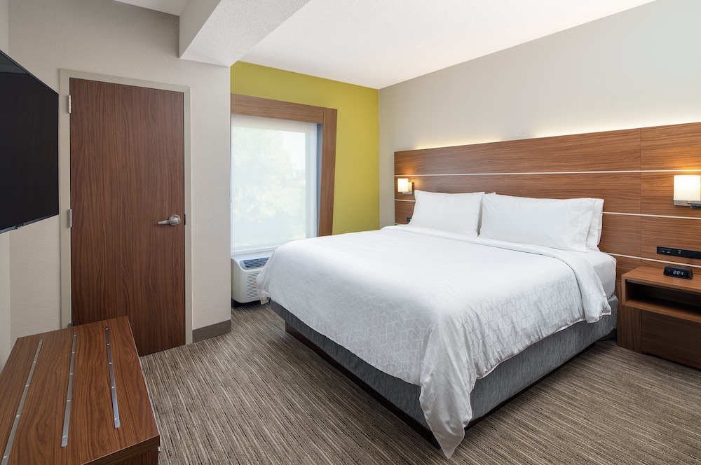 Holiday Inn Express Statesboro by IHG - photo 9
