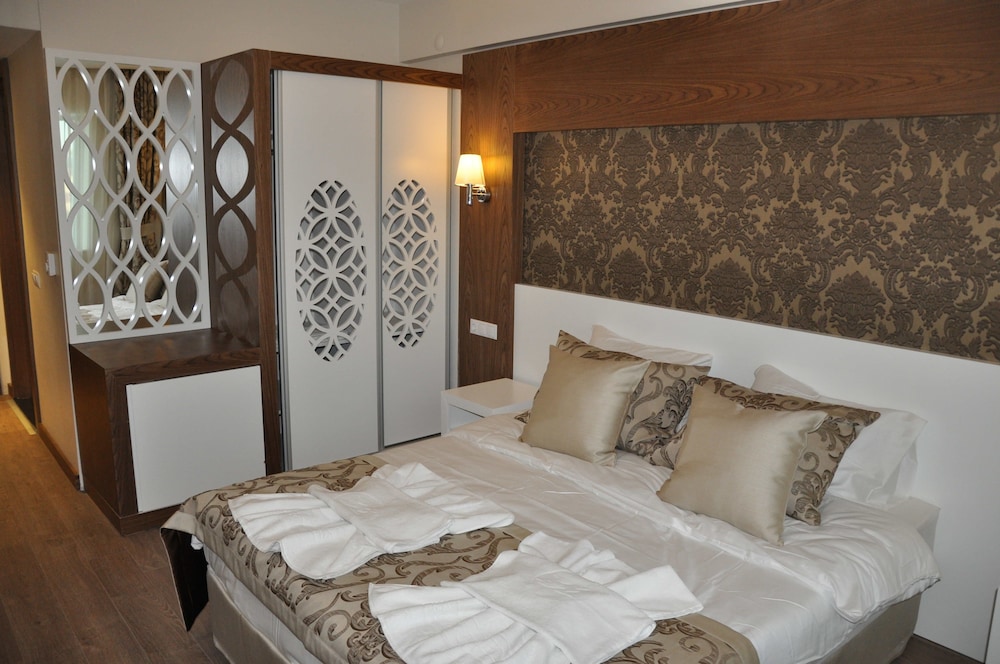 Binkap Resort Hotel