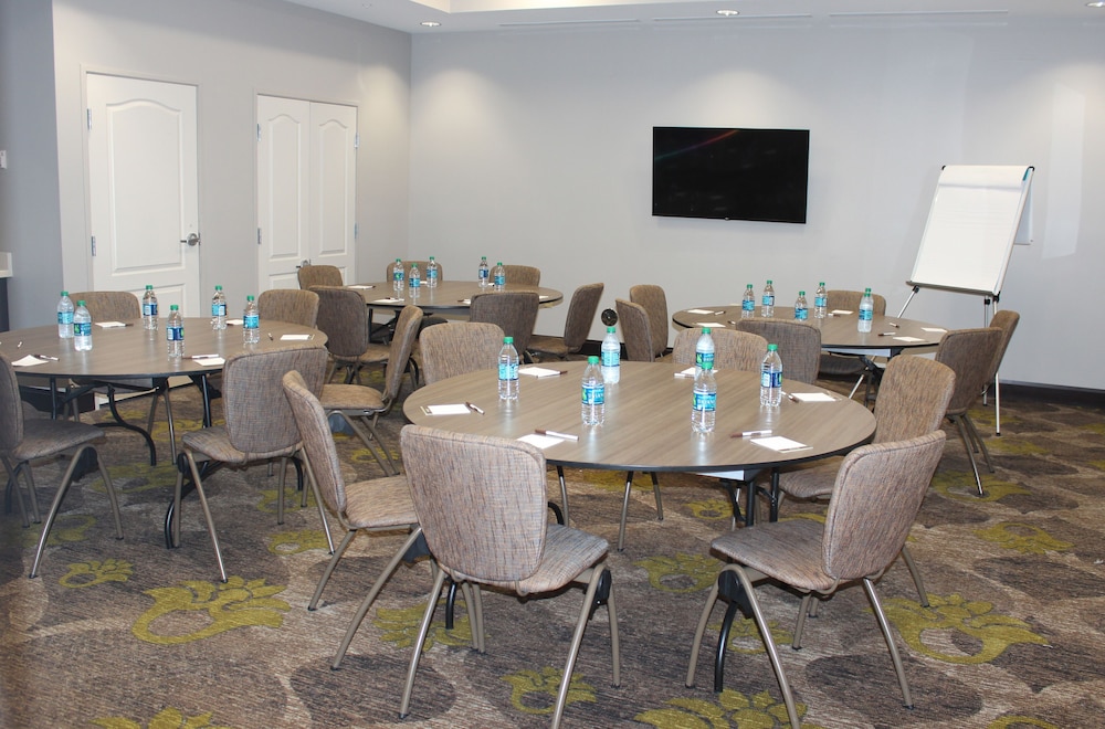 Staybridge Suites Miamisburg by IHG - photo 41
