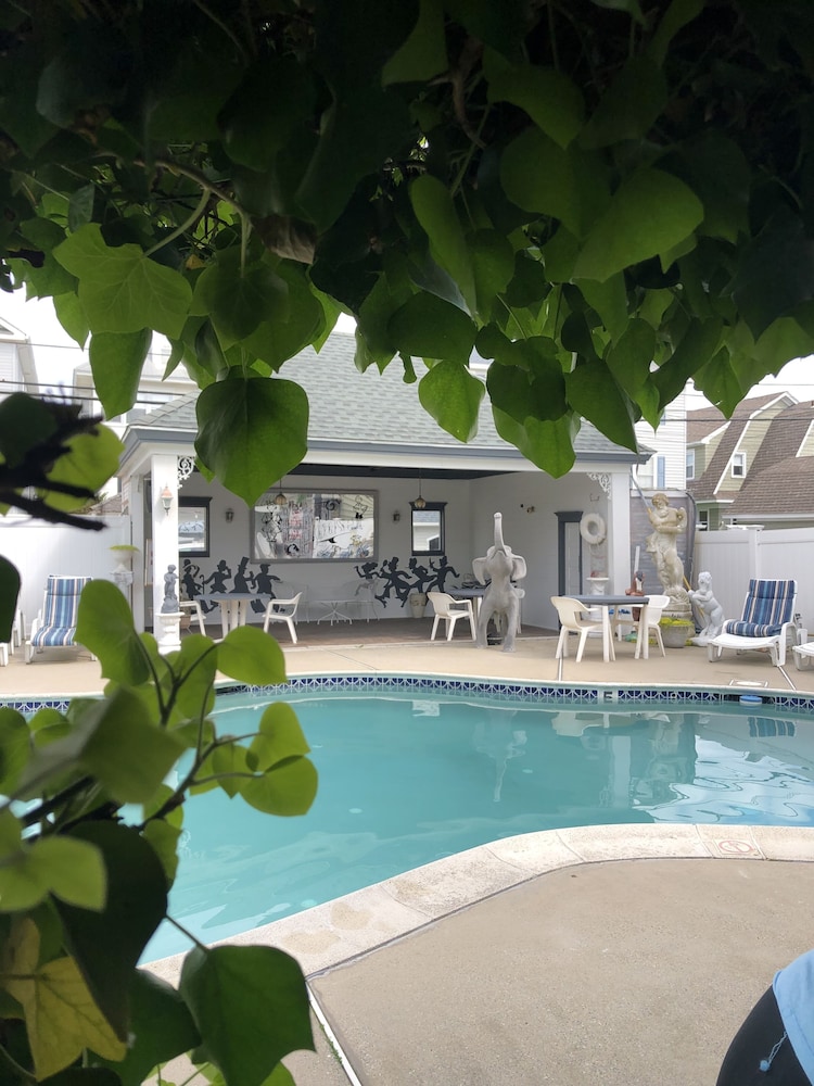 Ocean Manor Inn - photo 64