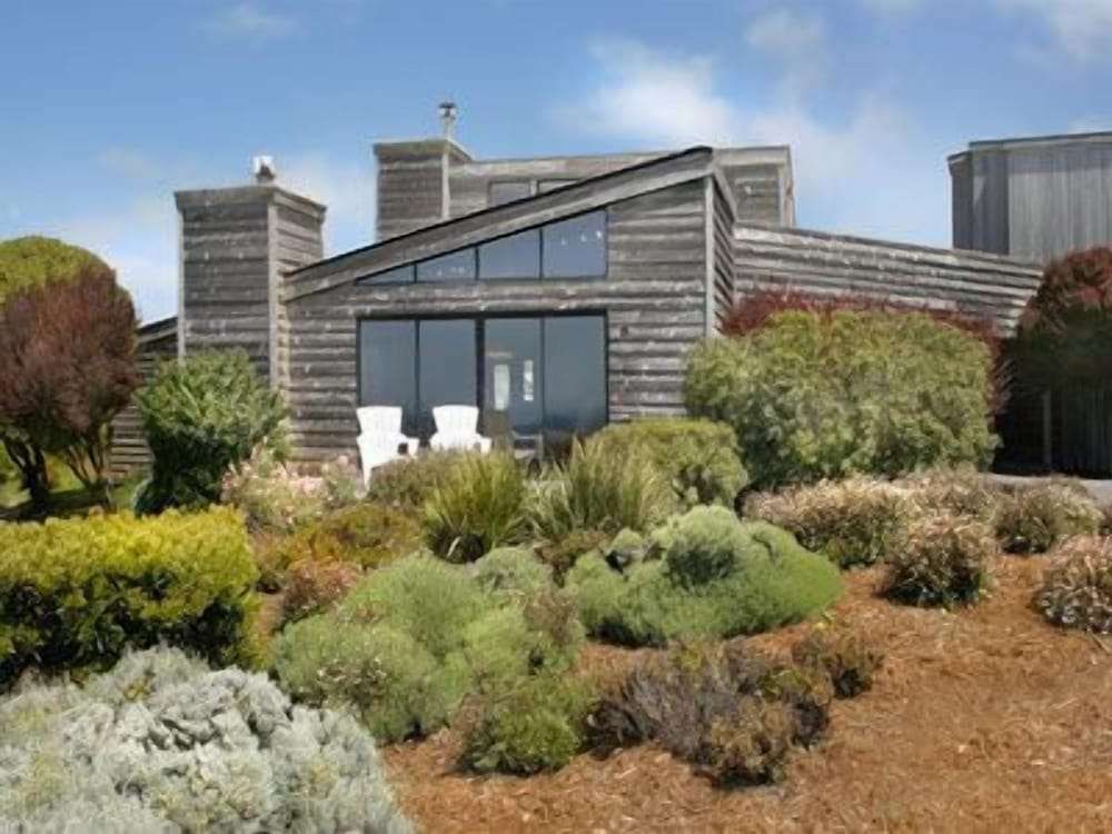 Bodega Harbor Inn - photo 35