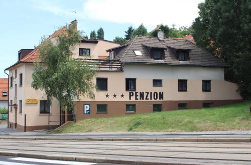 Penzion Chaloupka - last minute hotel in Prague