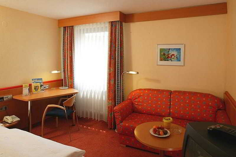 Ringhotel Heilbronn — Heilbronn — photo 2