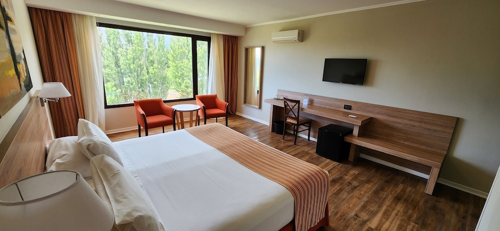 Xelena Hotel & Suites in El Calafate, Argentina
