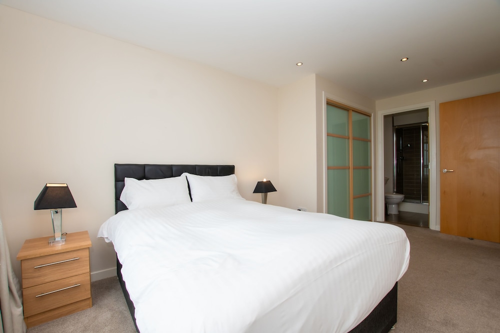 Blue Harbour Apartments — 4-Star Luxury Hotel in Edinburgh, United Kingdom