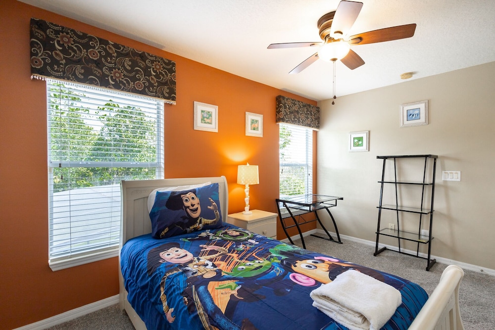 Magnificent Modern Dream Resort 20 Minutes From Disney 470 - photo 16