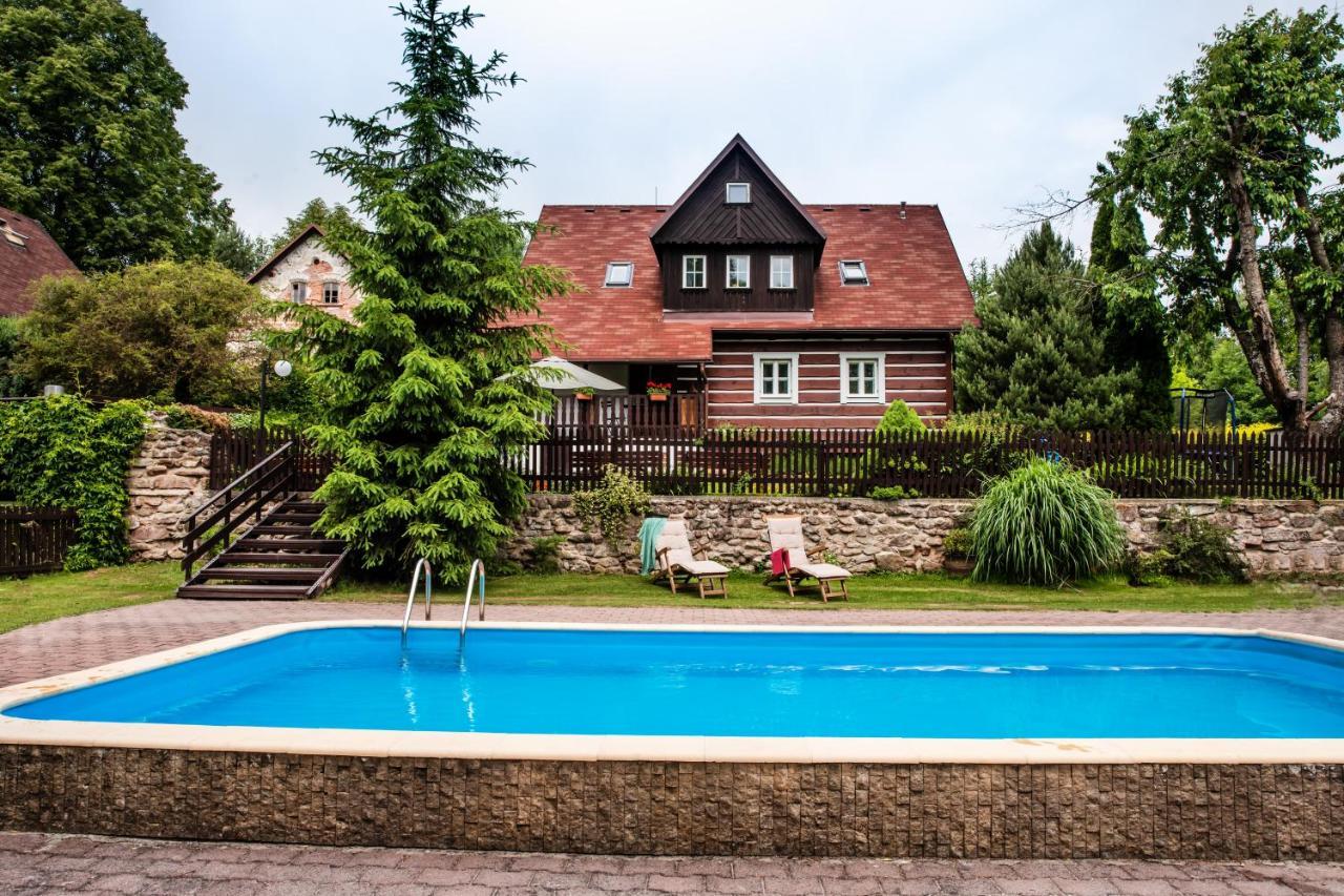 Chalupa Nad Popelkou — 4-Star Luxury Hotel in Lomnice Nad Popelkou, Czech Republic