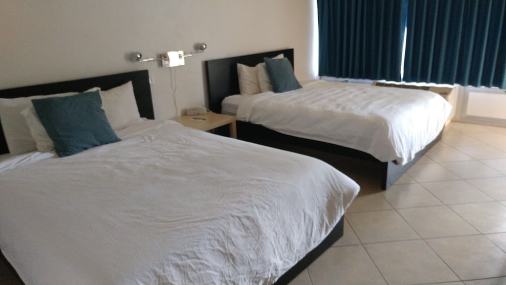 Dolphin Key Resort Cape Coral - photo 12