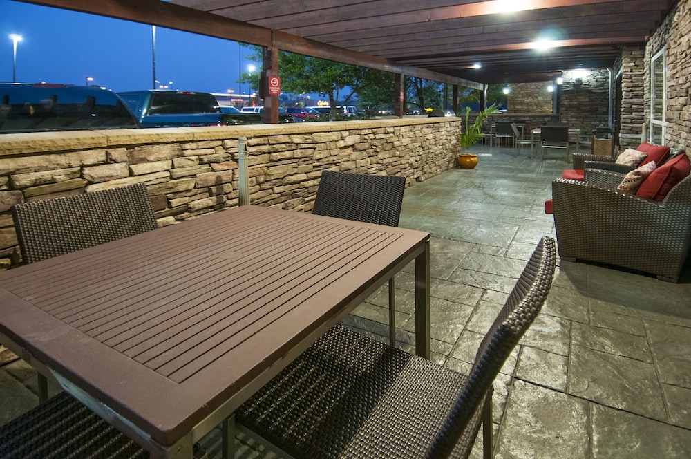 TownePlace Suites by Marriott Baton Rouge Gonzales - photo 33