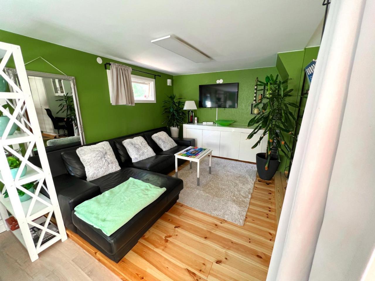 Lovely cottage by the south coast — 4-Star Luxury Hotel in Trelleborg, Sweden