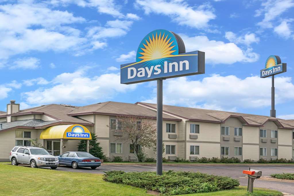 Days Inn by Wyndham West Eau Claire - photo 5