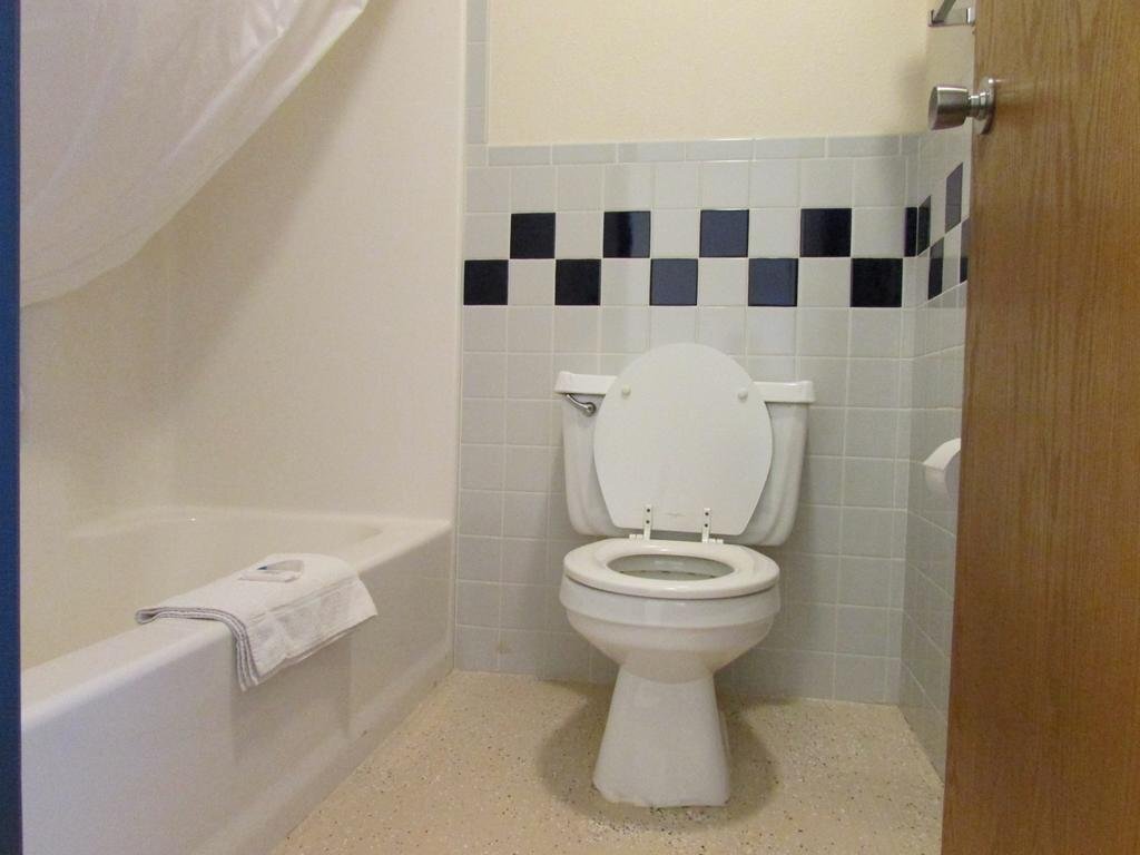 AmeriVu Inn Warroad - photo 7