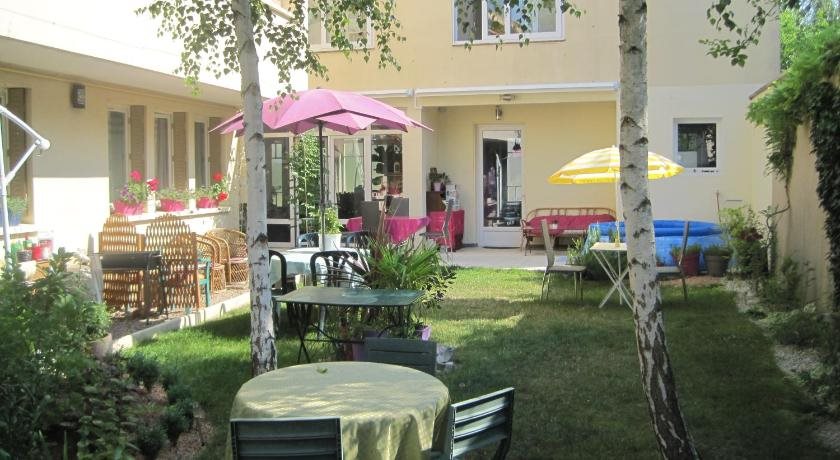 Maison Saint Louis — 4-Star Luxury Hotel in Paray-Le-Monial, France