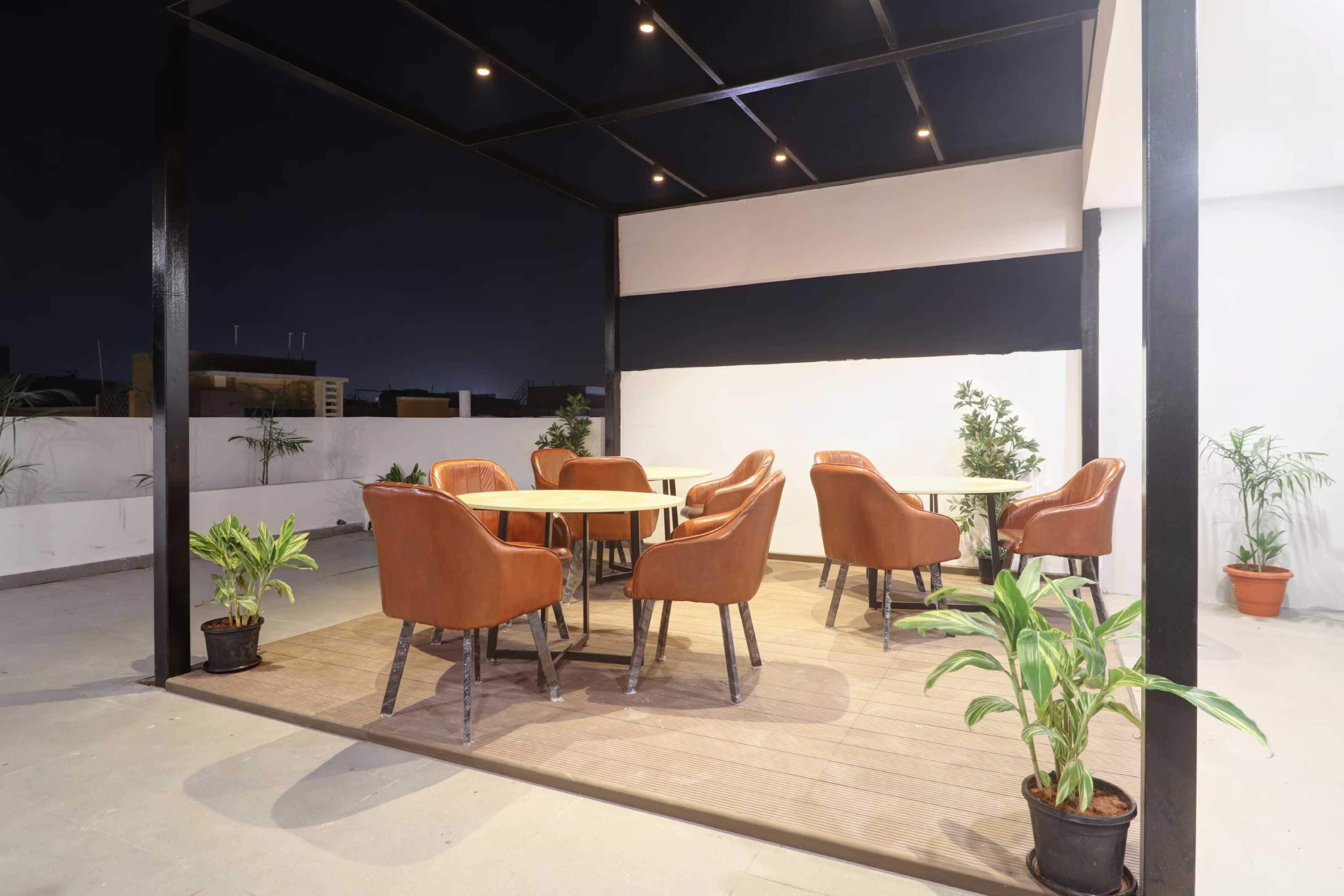 Super Townhouse Rcc Pride — 4-Star Luxury Hotel in Hyderabad, India