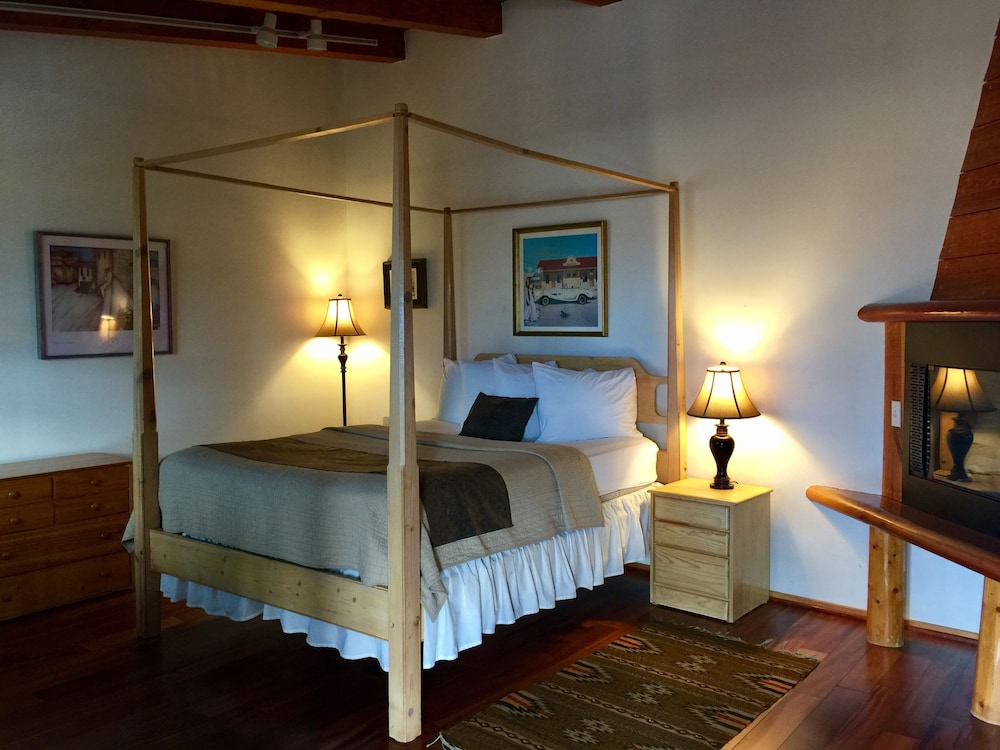 Guadalupe Inn - photo 4