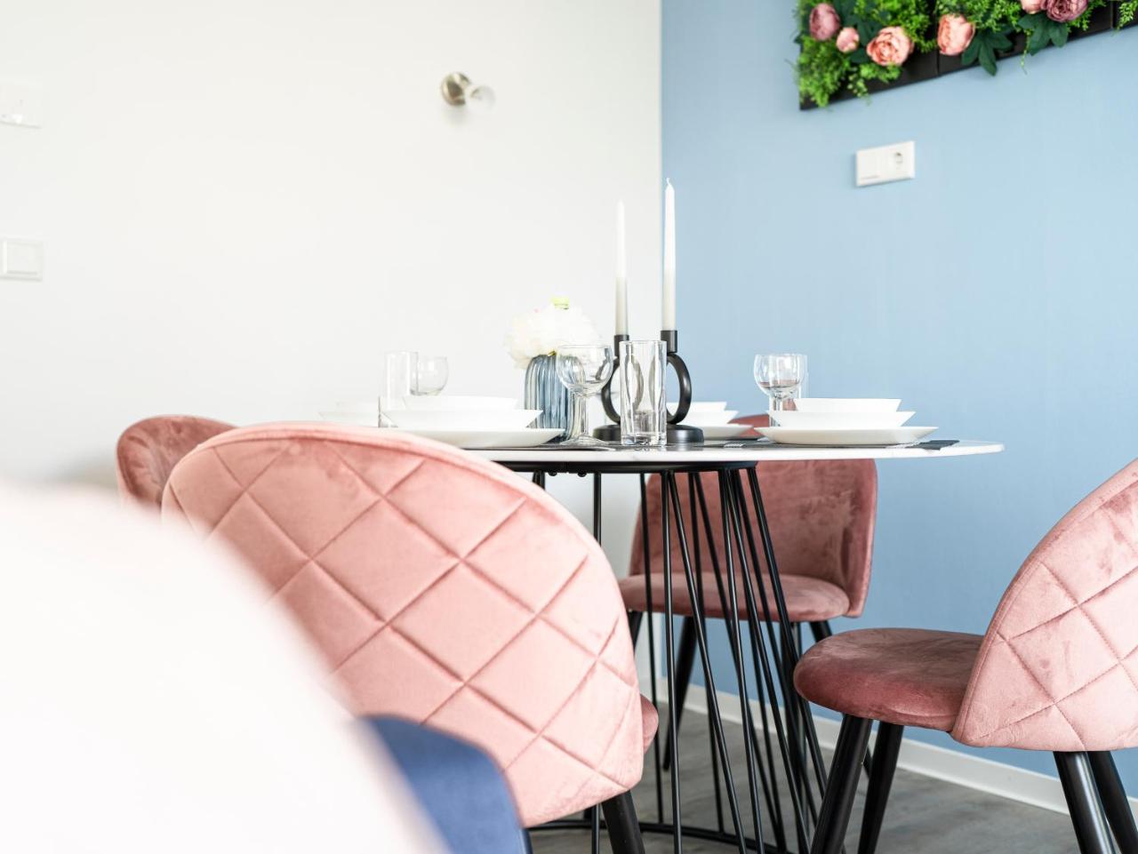 Noble Suite Parking Workspace — Giessen — photo 4