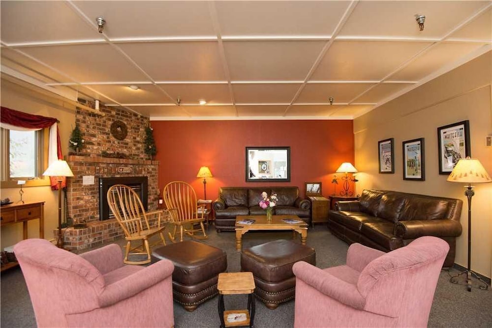 Hibernation House 224 1 Bedroom Hotel Room in Whitefish, United States