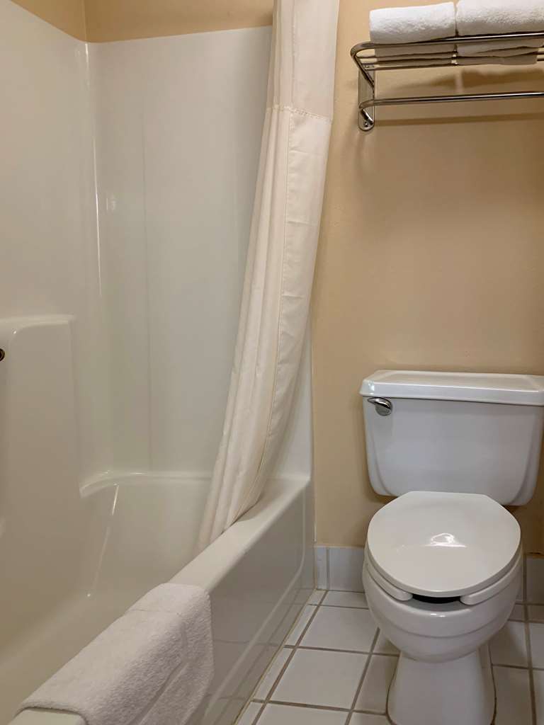 Quality Inn Ottawa near Starved Rock State Park - photo 21