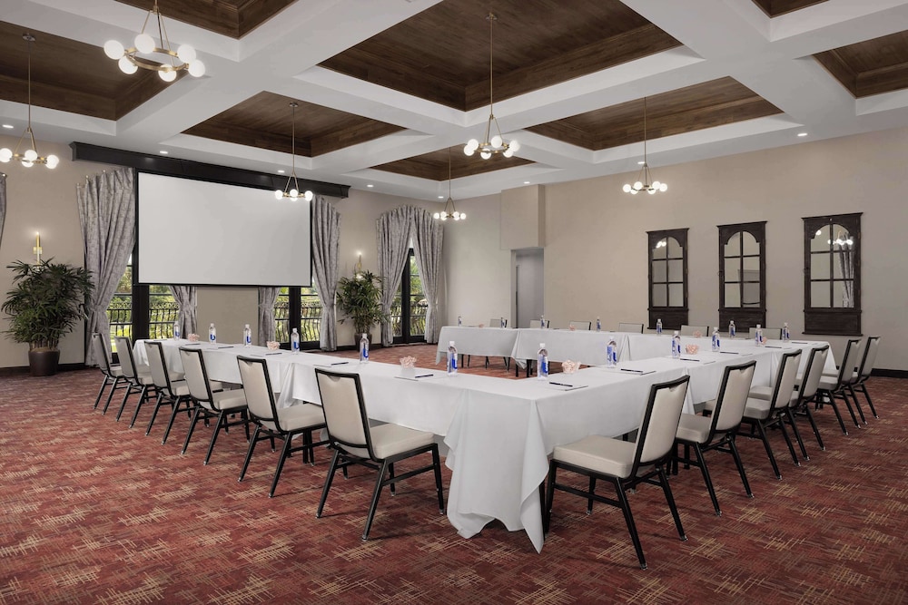 DoubleTree by Hilton St. Augustine Historic District - photo 35