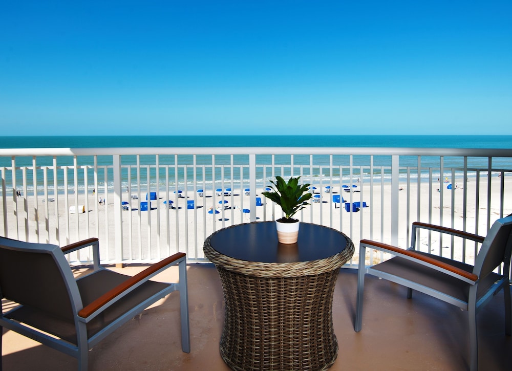 Beach House Suites by the Don CeSar - photo 14
