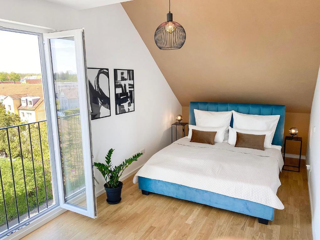 Modern & Stylisch Penthouse Feeling nahe Flughafen München — 4-Star Luxury Hotel in Freising, Germany