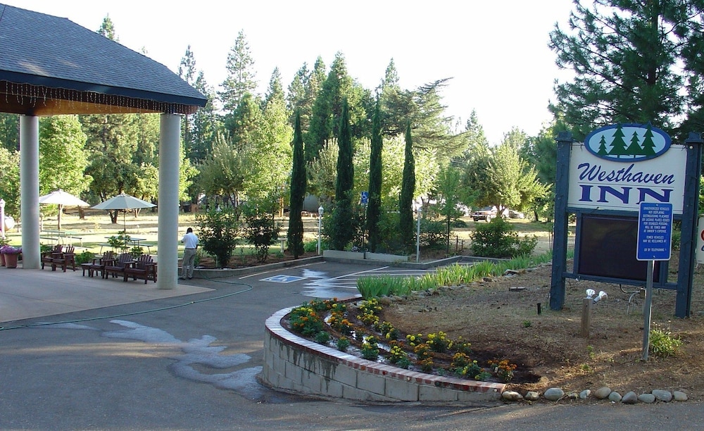 Westhaven Inn Pollock Pines - photo 2