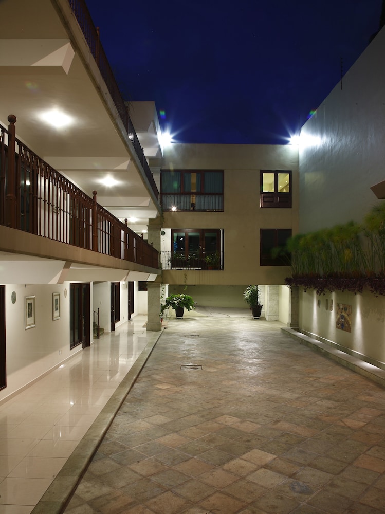 Casa de las Flores Hotel — 4-Star Luxury Hotel in Oaxaca, Mexico