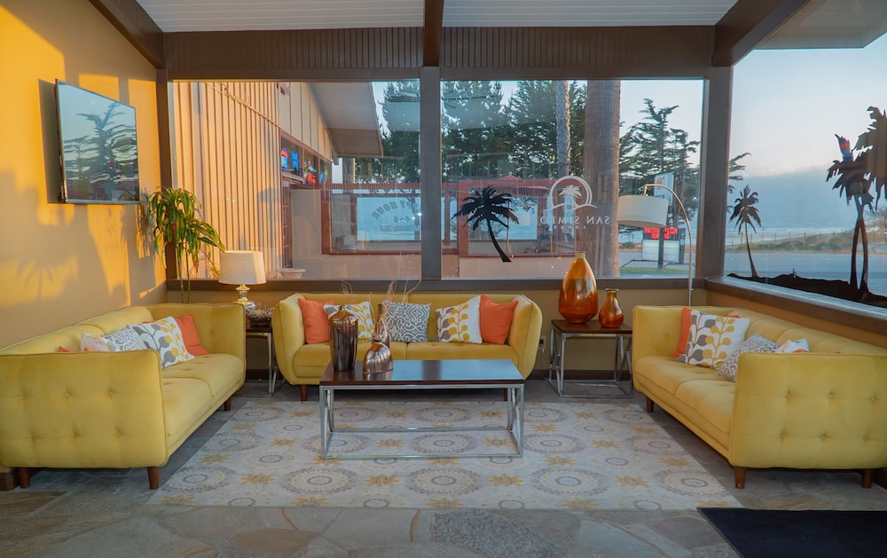 San Simeon Lodge - photo 6