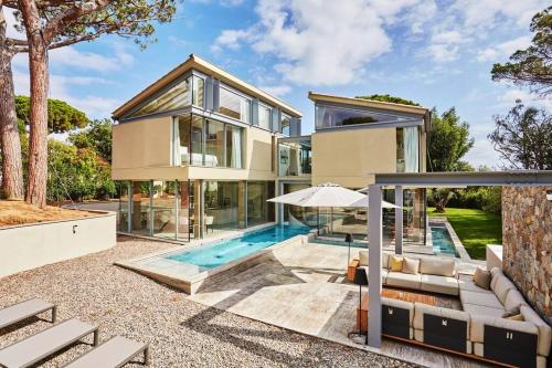 Villa Calanque Saint Tropez — 4-Star Luxury Hotel in Saint-Tropez, France
