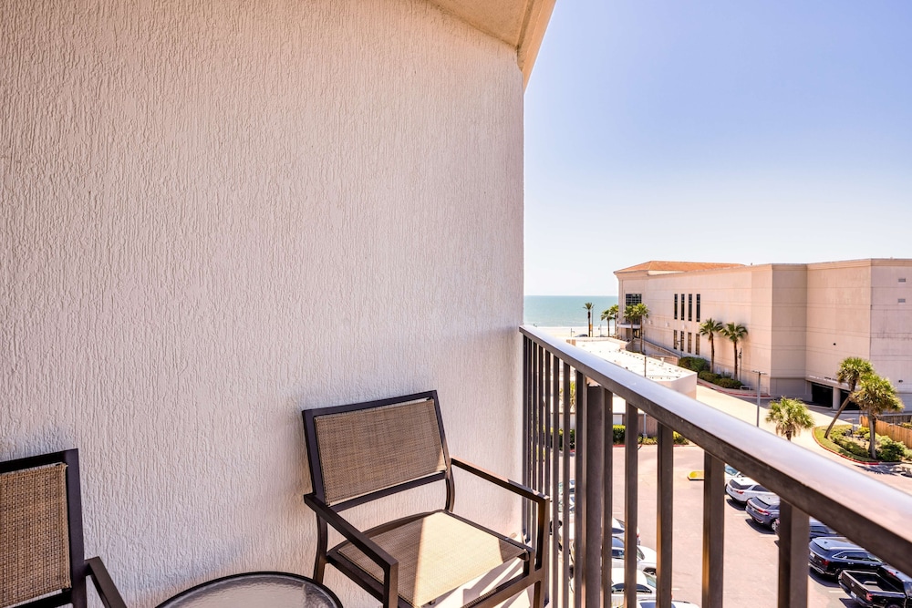 Hilton Galveston Island Resort - photo 5