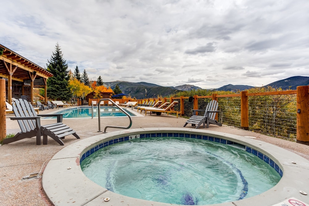 Grand Lake Lodge - photo 77