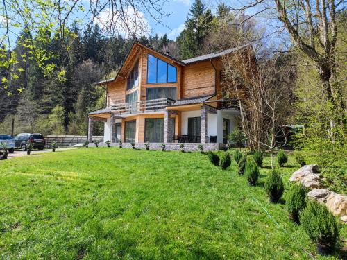 Izvorul lui Dracula in Rasnov, Romania