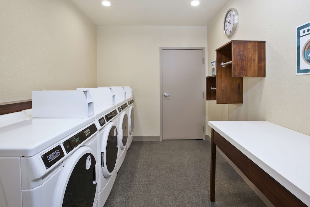 Home2 Suites By Hilton West Bloomfield Detroit - photo 17