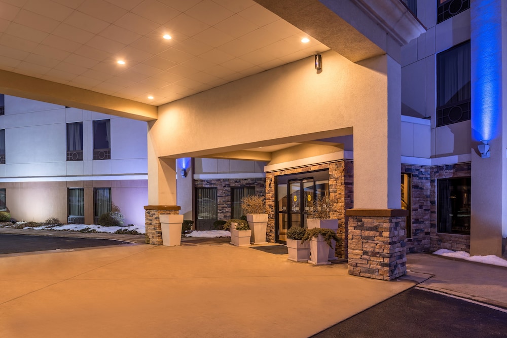 Holiday Inn Express Lewisburg New Columbia by IHG - photo 52