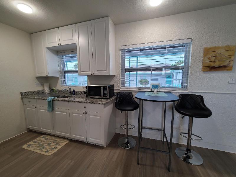 Sun Island Motel - photo 127