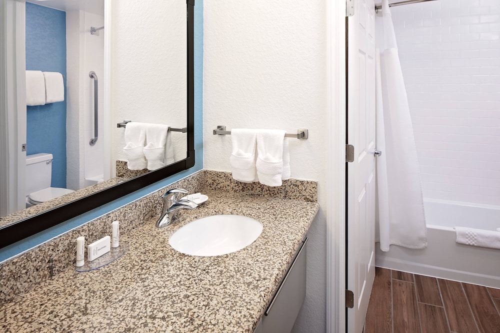 Residence Inn Boston Dedham - photo 15