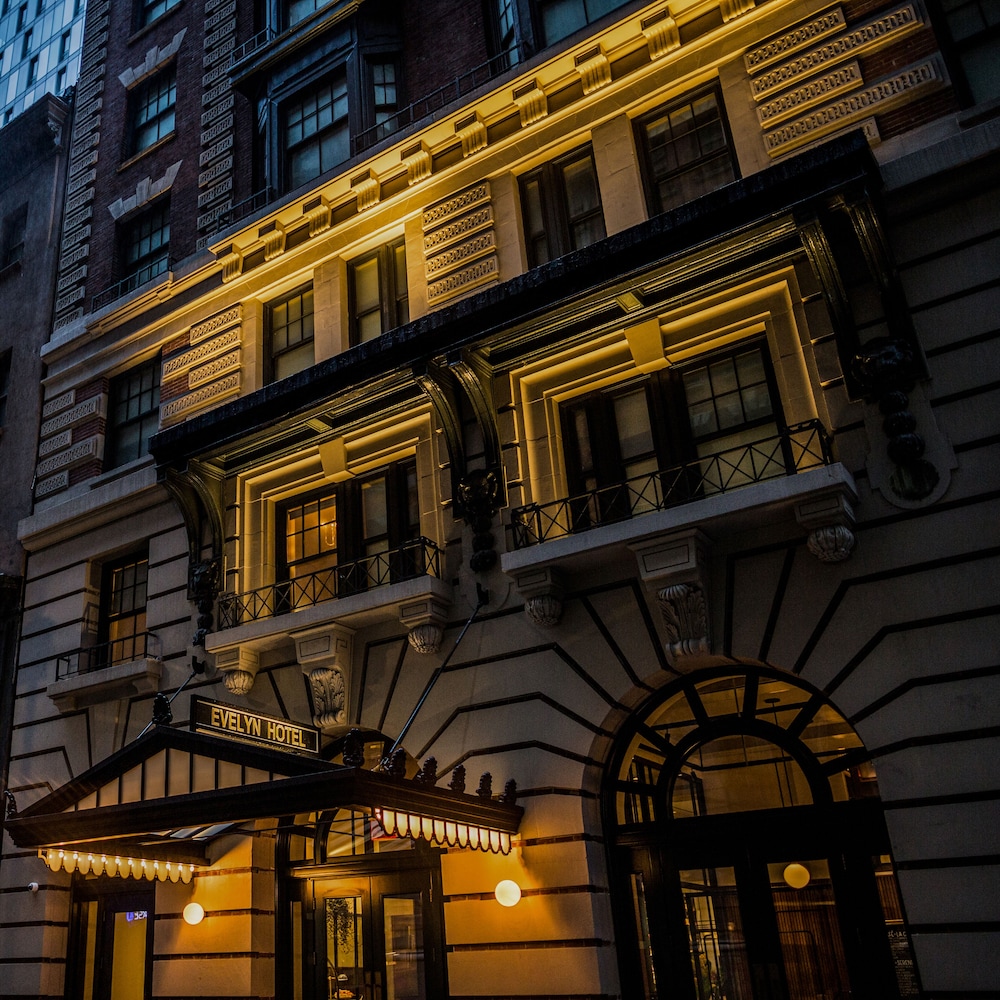 The Evelyn Hotel - photo 46