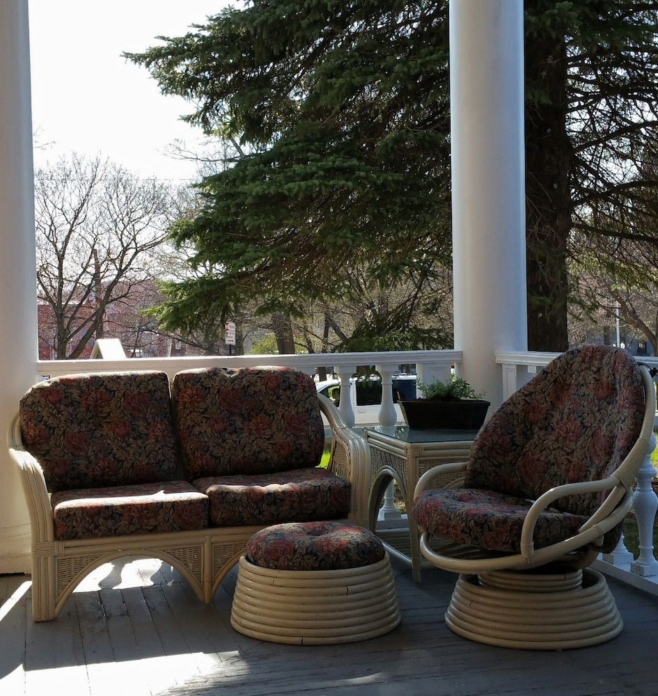 Inn at the Agora - photo 11
