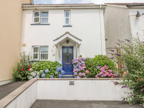 2 Primrose Cottage — 4-Star Luxury Hotel in Saundersfoot, United Kingdom